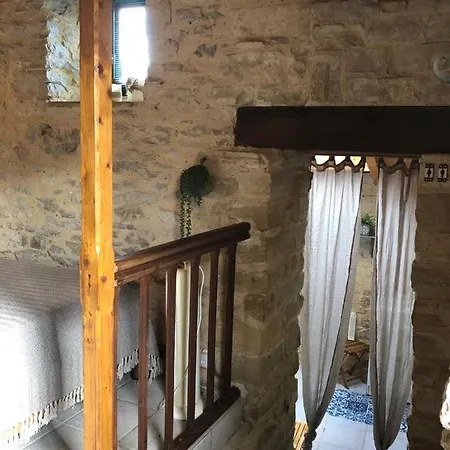 Le Four A Pain * Saint-Medard (Lot)