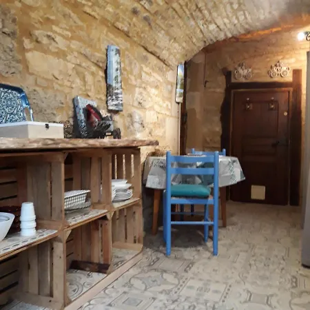 Le Four A Pain * Saint-Medard (Lot)